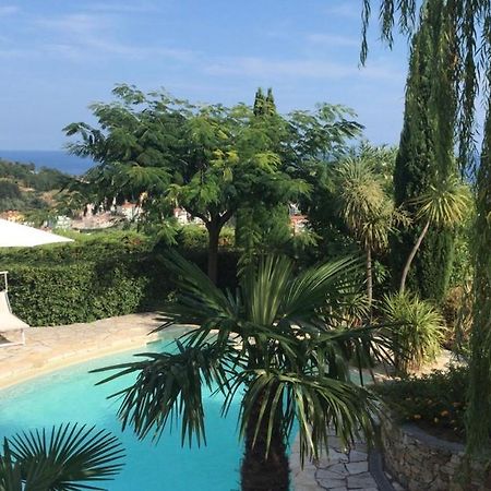Вилла Relais San Sebastiano Пьетра-Лигуре Экстерьер фото
