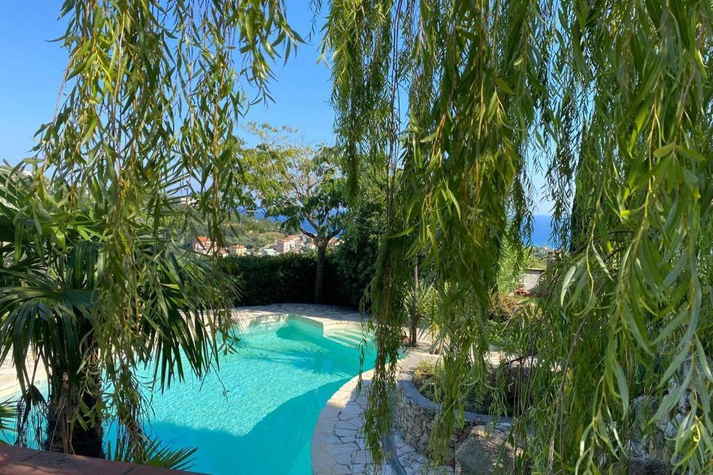 Вилла Relais San Sebastiano Пьетра-Лигуре Экстерьер фото